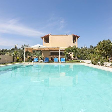 Villa Maria Perivolion Luaran gambar